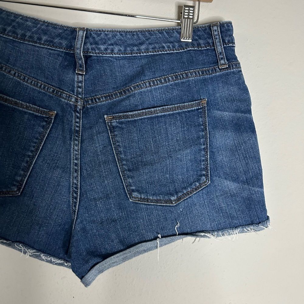 Universal Thread Button Fly Cut Off Jean Shorts S… - image 7